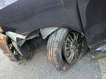 激しく損傷した事故車の査定・高価買取